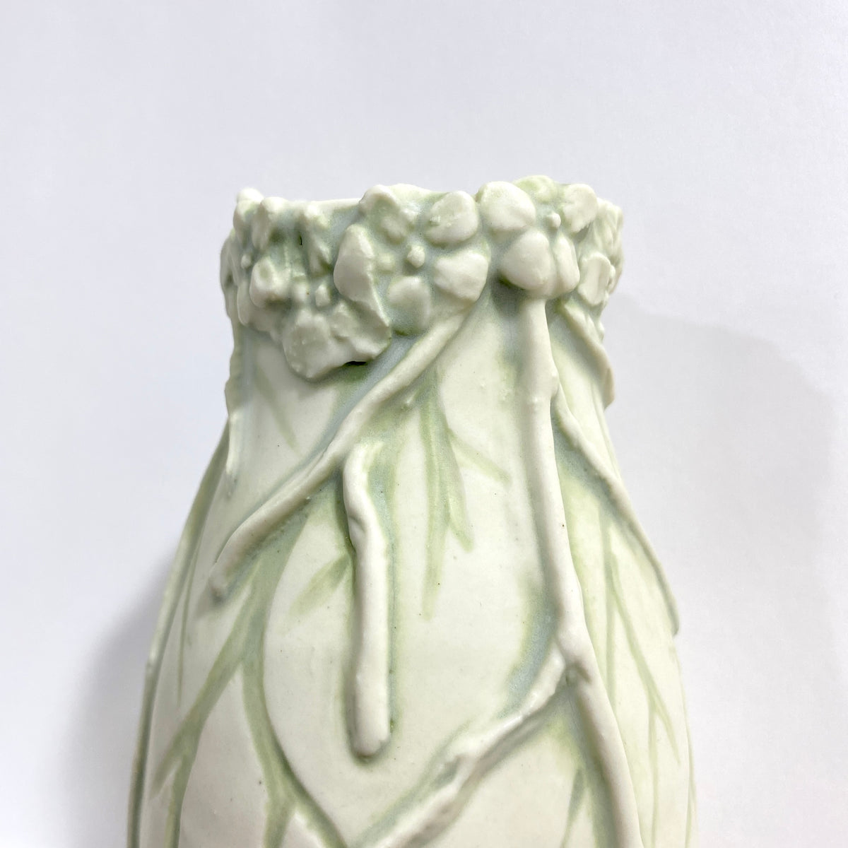 Botanical Relief: Garden — Tendril