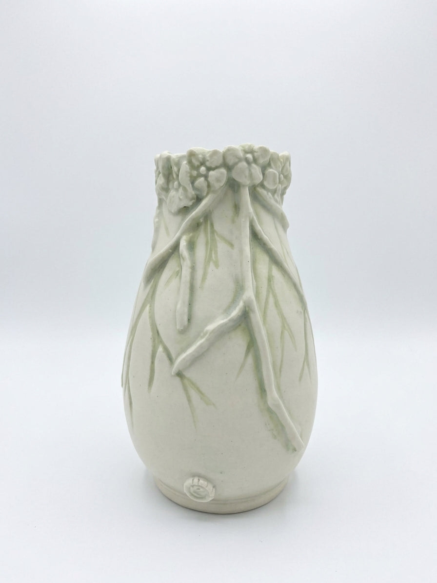 Botanical Relief: Garden — Tendril
